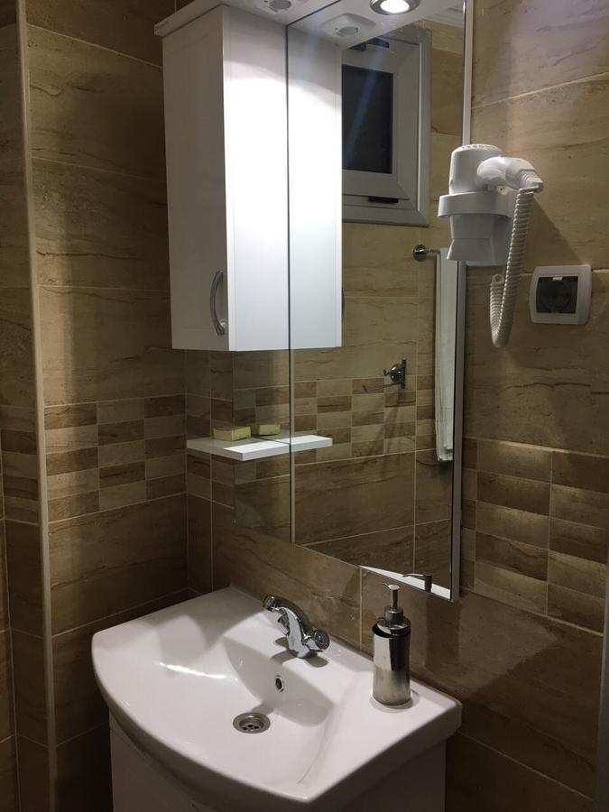 Valandovo Hotel Restoran Epi מראה חיצוני תמונה